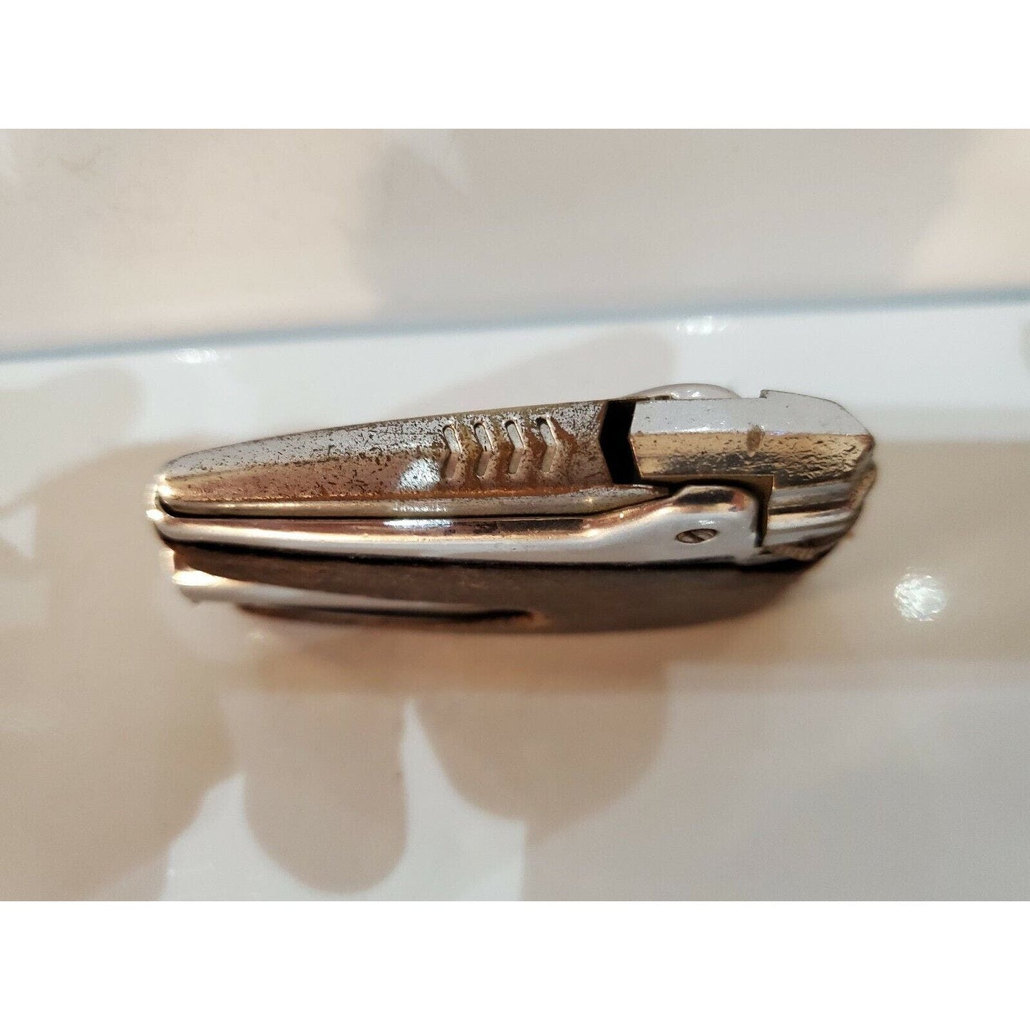 Vintage Working Ronson Premiere Leather Wrapped Adonis Varaflame Lighter 762/26