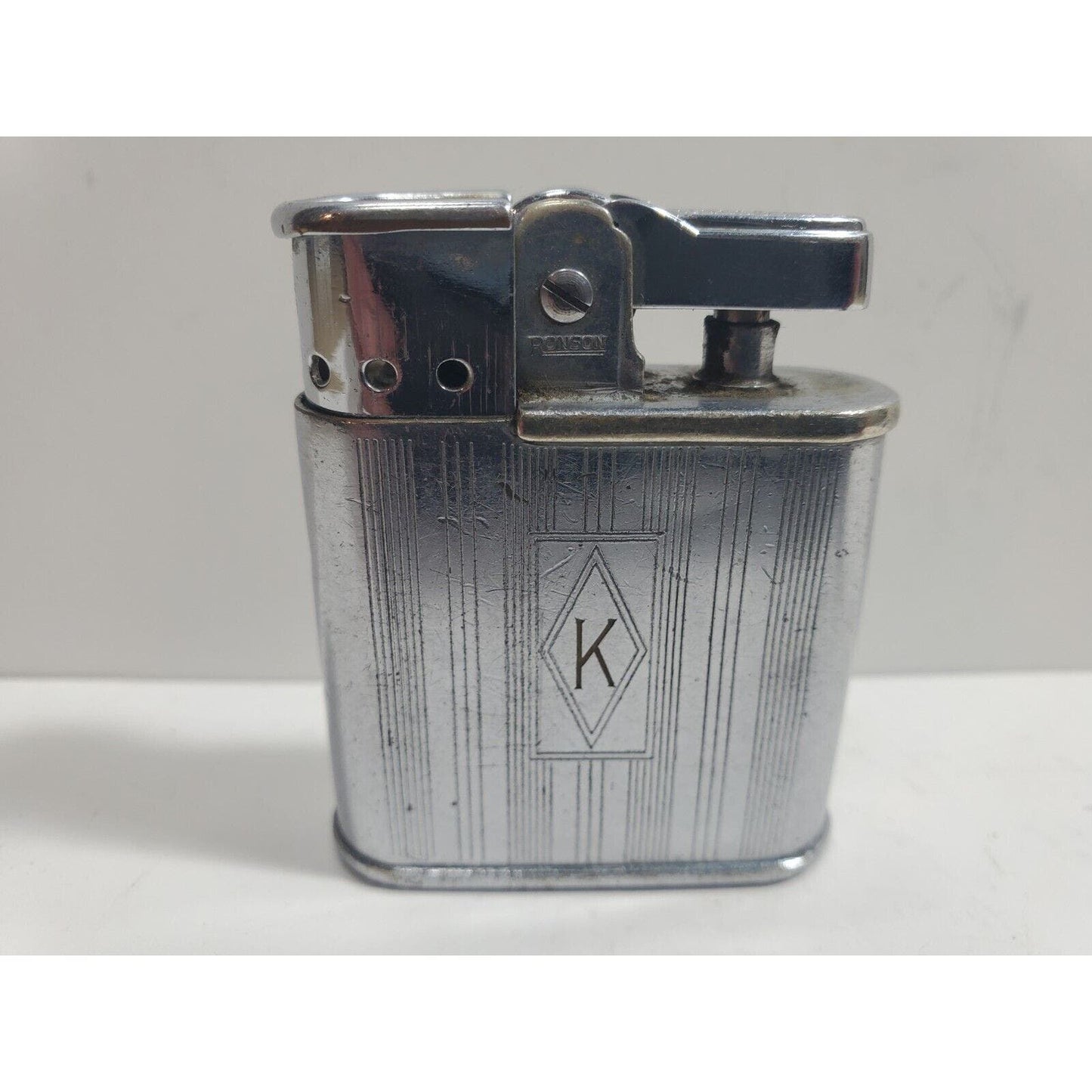 Vintage Working RONSON WHIRLWIND Silver Tone Lighter. 5829/26