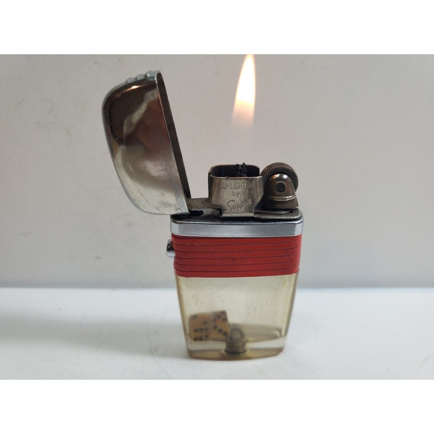 Working Vintage SCRIPTO DICE VU-LIGHTER 5997/29