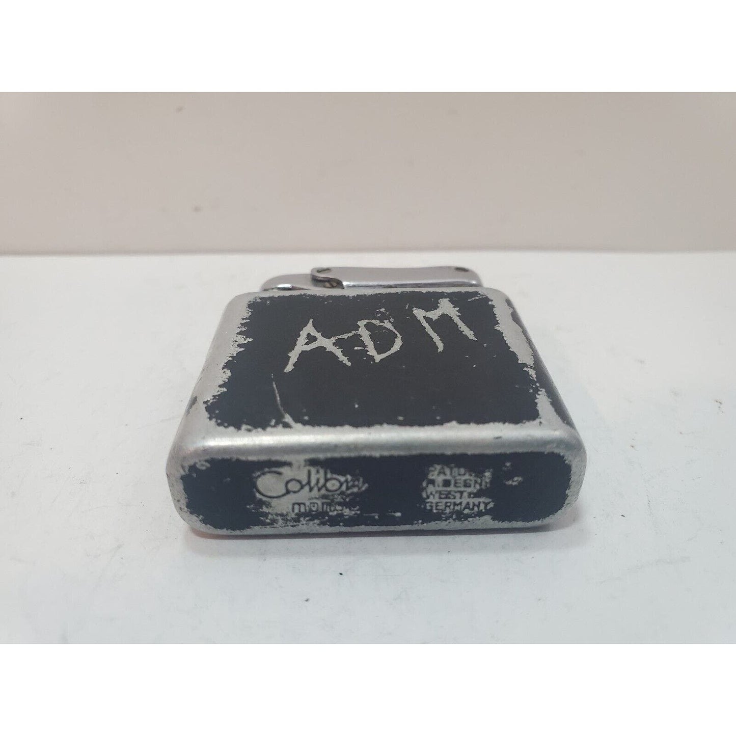 Vintage Working Colibri Mono Gas Black Tone Lighter / 6210/36