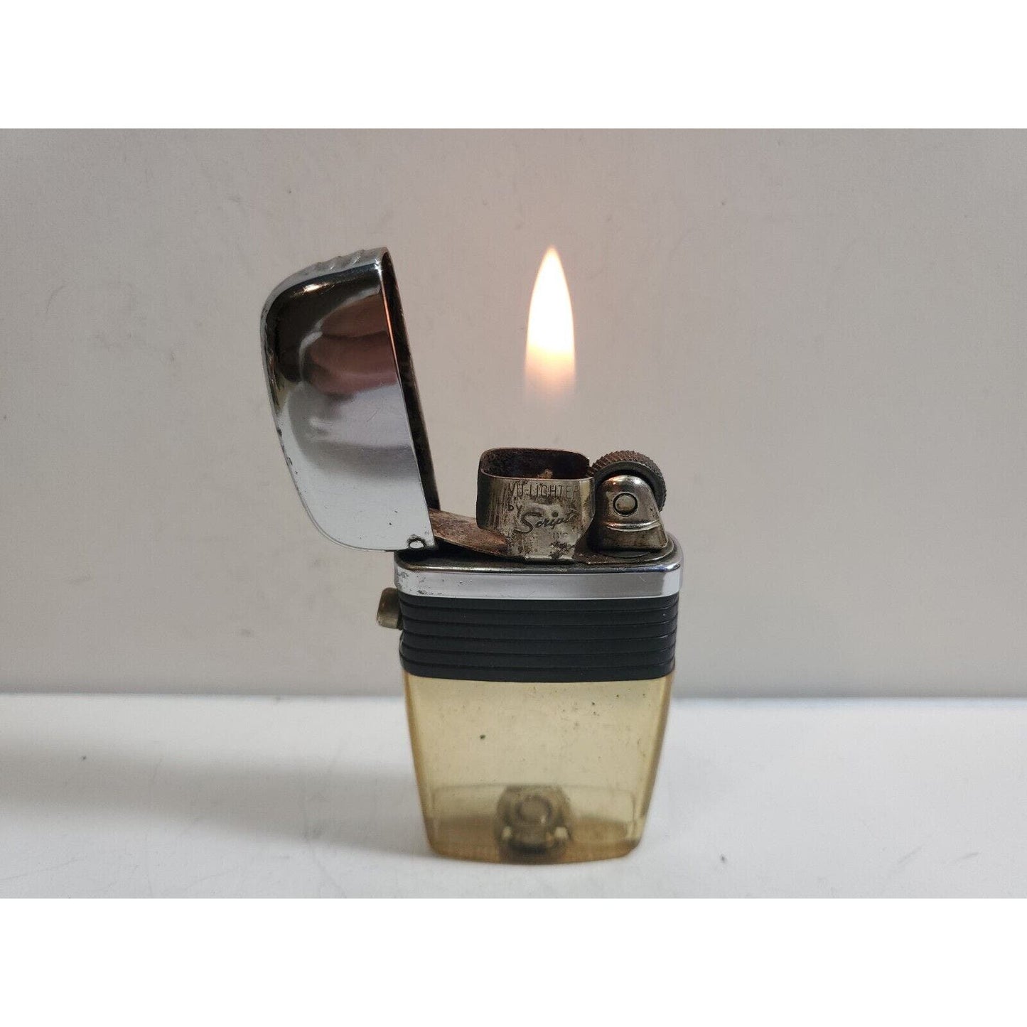 Vintage Working Scripto VU Lighter, Clear No Insert, Black 5986/29