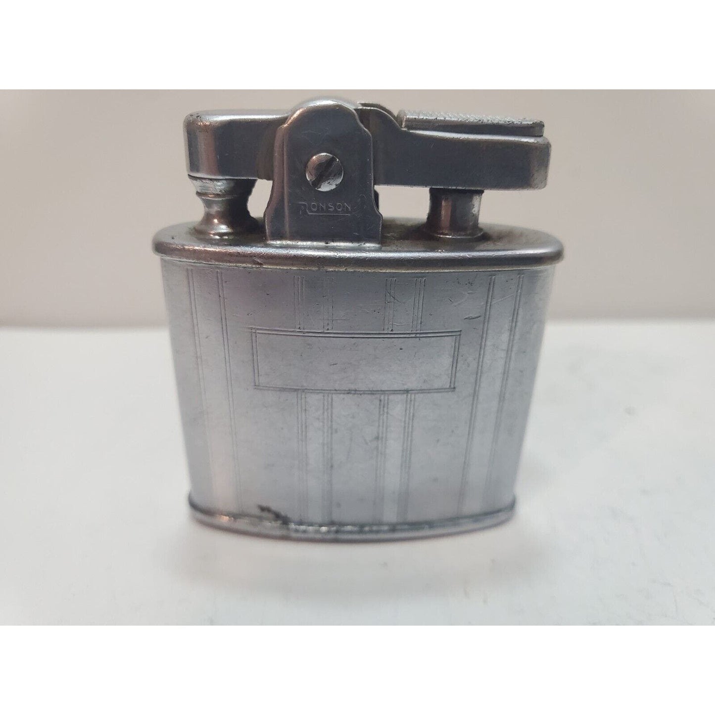 Vintage Working Ronson Standard Silver Tone Lighter 6091/26
