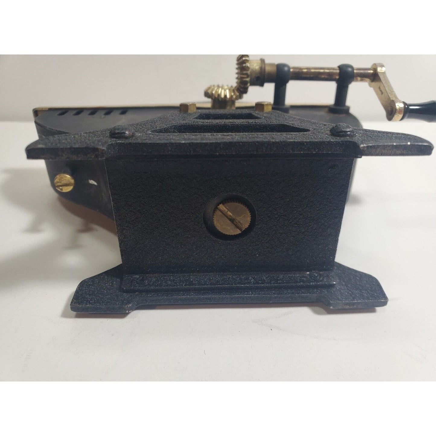 Vintage Rare Grinding Stone Wheel Sharpener Table Lighter 5801/40