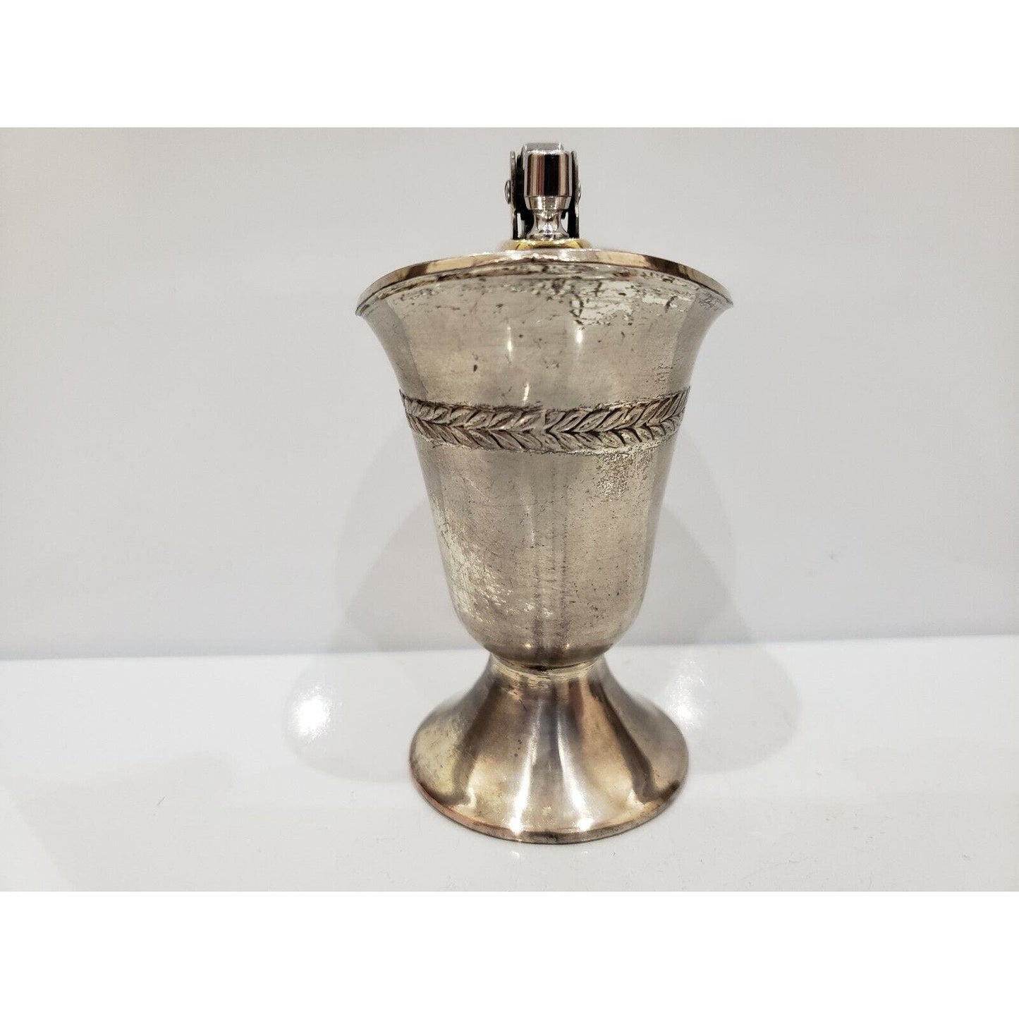 Vintage Working Silver Baroque 4 1/4" Table Lighter 541/23