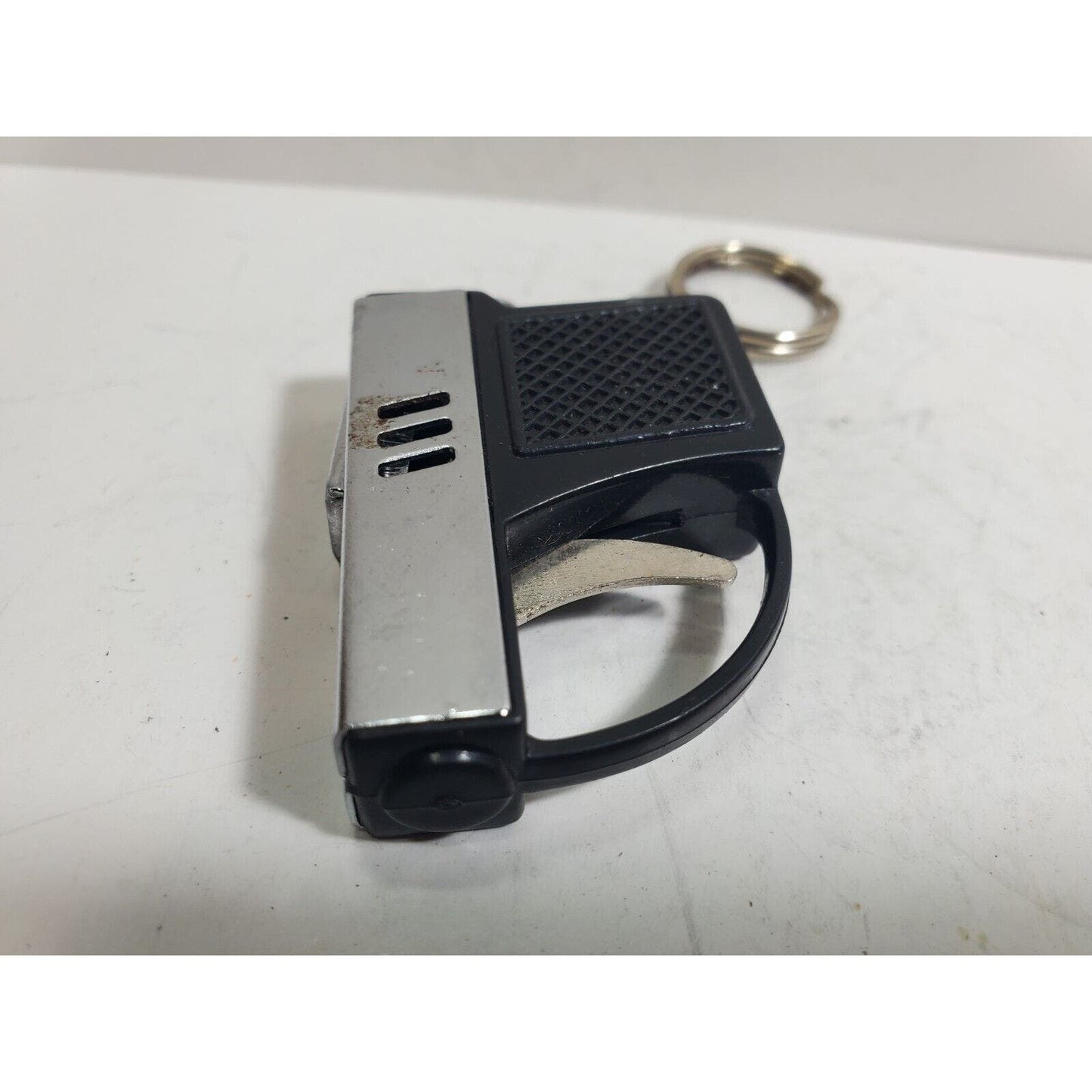 NOS Vintage Working Pistol Gun BUTANE Unlit Lighter 1 1/2" Keychain Fob 6065/28