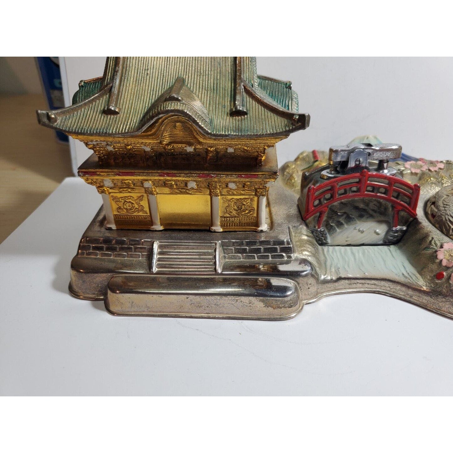 Vintage Mid Century Japan Smoking Working Lighter Dragon Ashtray, Cigarette Case