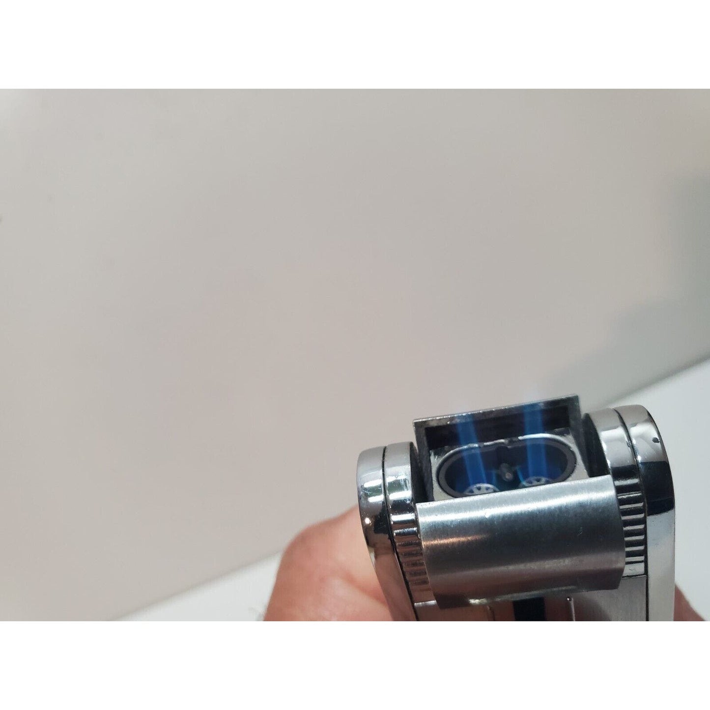 Vertigo Working Butane Silver Lighter, Twin Torch Flame, Cigar Cutter 6152/34