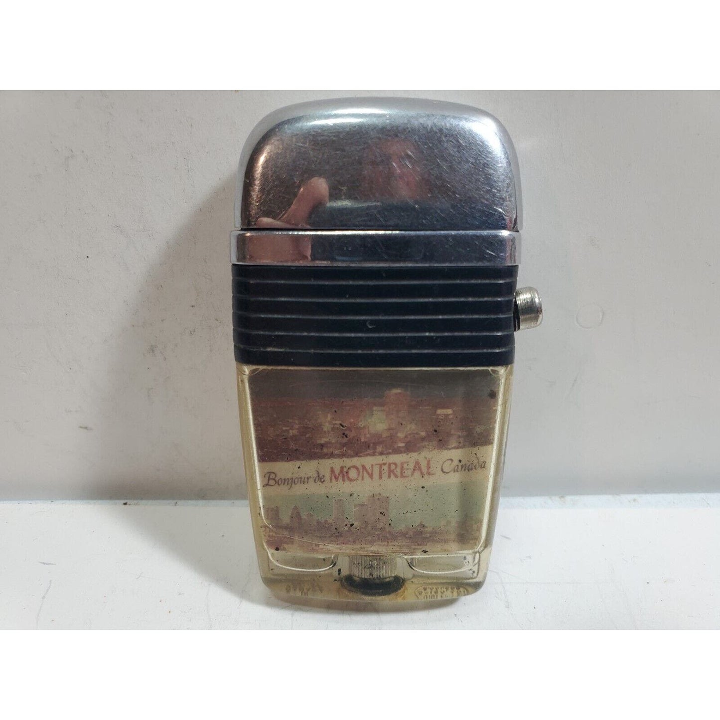 Vintage Working Scripto VU Lighter Expo 67 Montreal Canada / Black Band 5999/29
