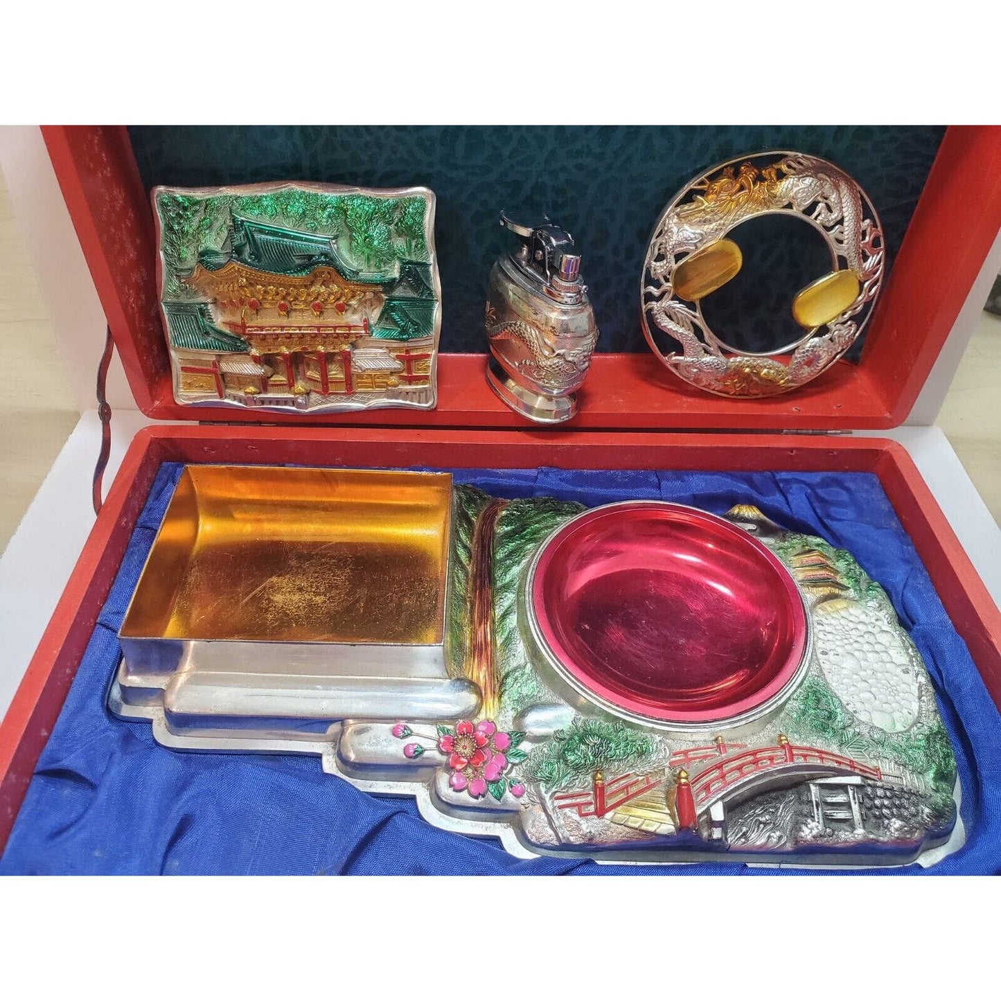 Vintage Japan DRAGON Smoking Set Lighter ,Ashtray and Holder Orig. Box 6294/48