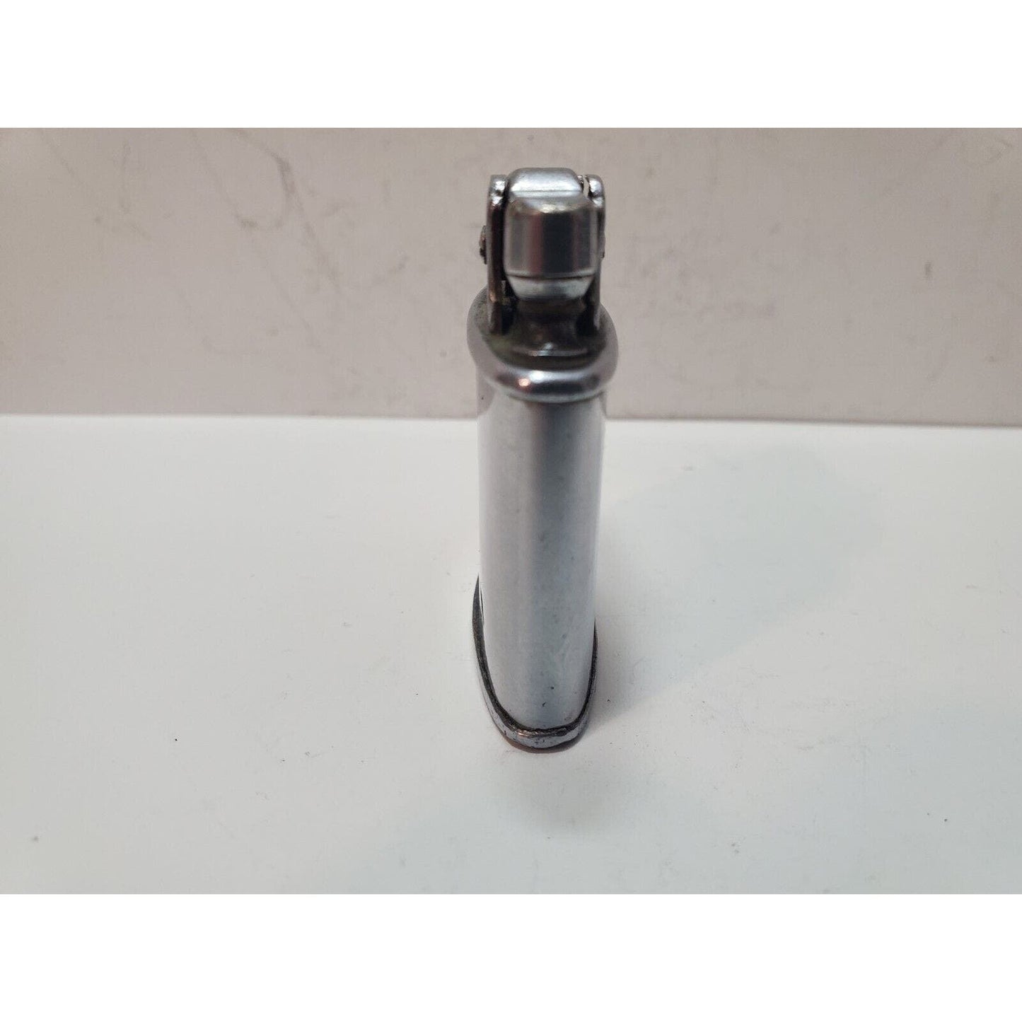 Vintage Working Ronson Standard Silver Tone Lighter 6100/26