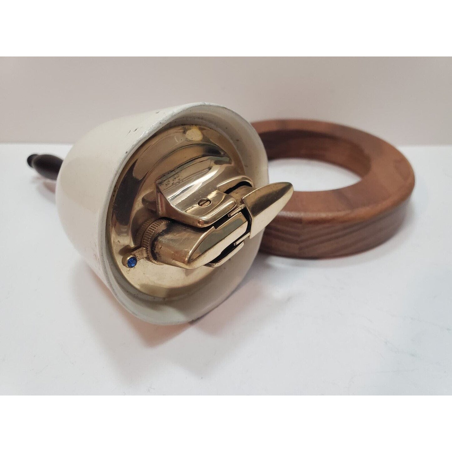 Vintage Working Ronson Table Lighter Varaflame Bell / USA Made 6208/13