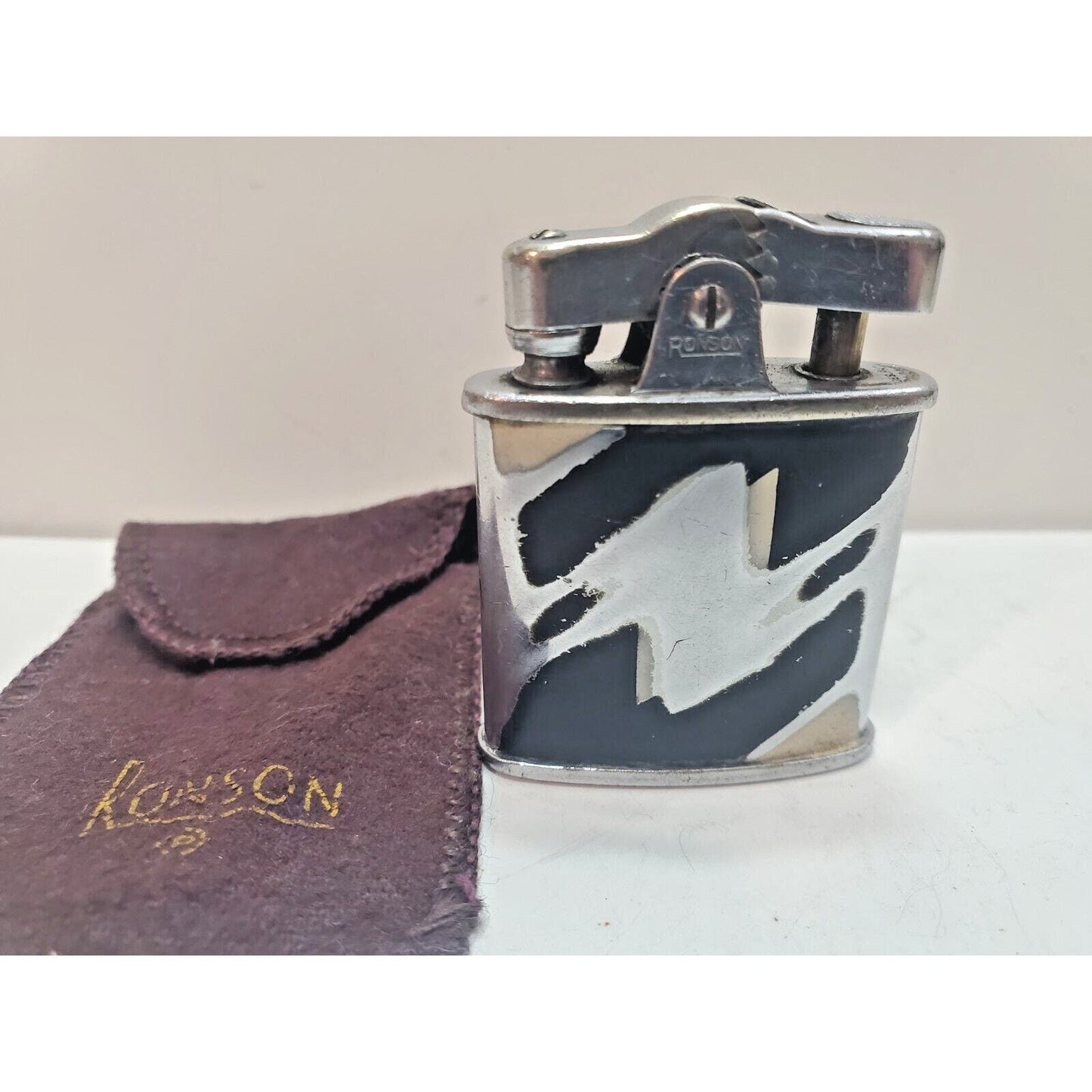 Working Vintage Ronson Art Metal Works Art Deco Enamel, Silver Lighter 6183/26