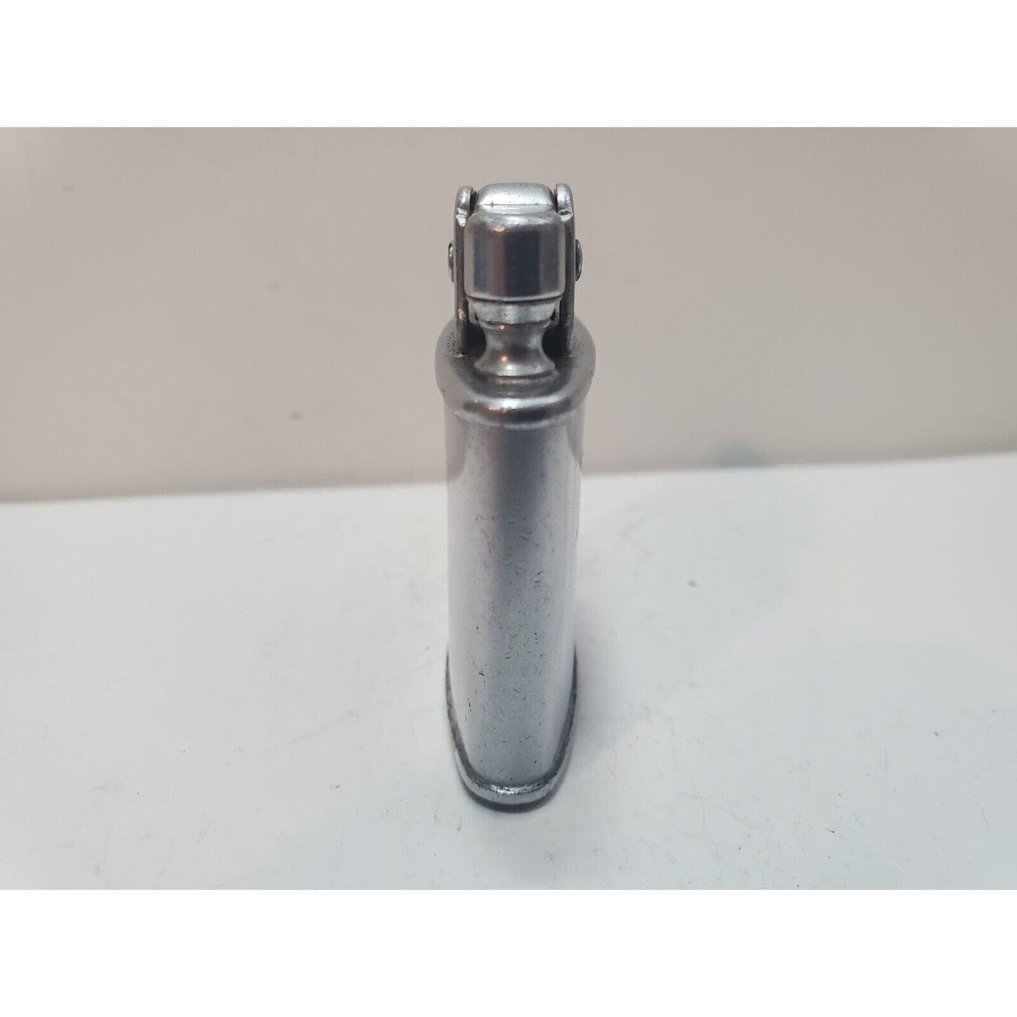 Vintage Working Ronson Standard Silver Tone Lighter 6091/26