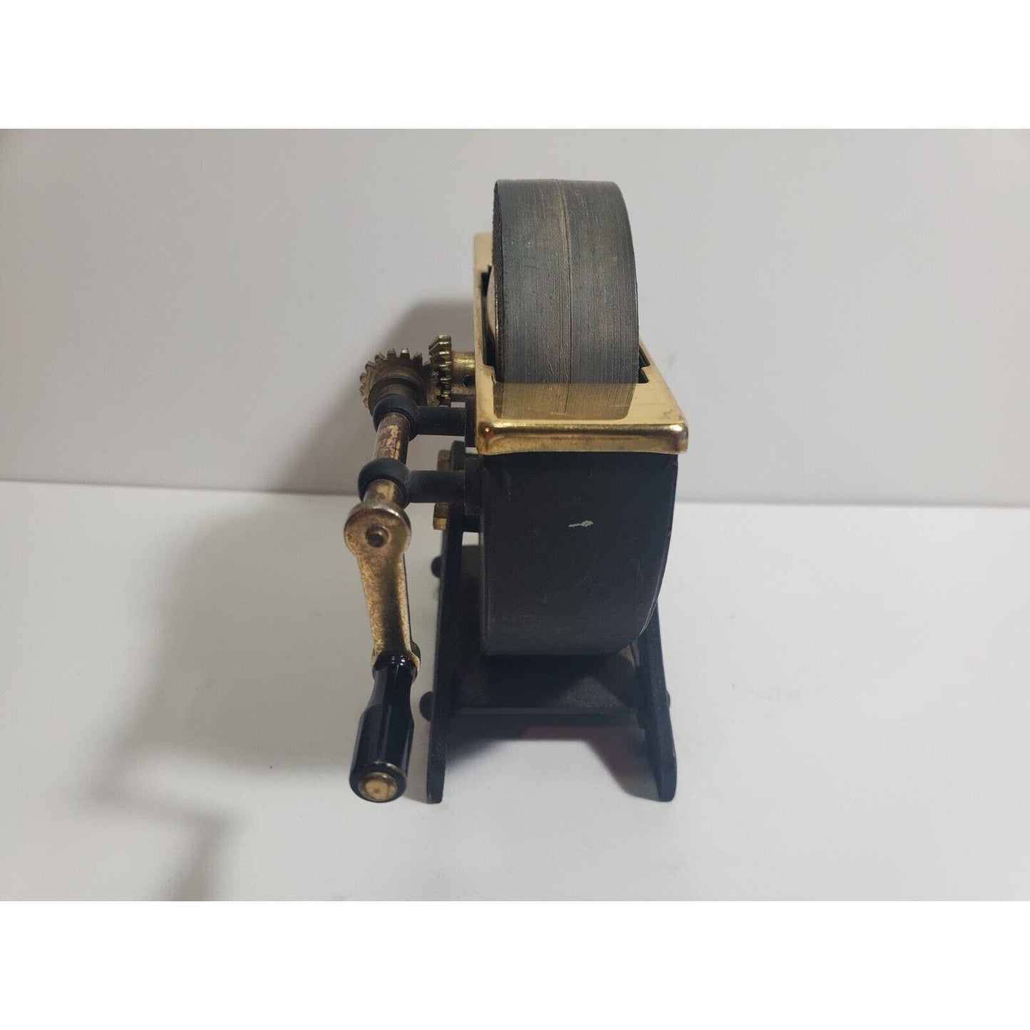 Vintage Rare Grinding Stone Wheel Sharpener Table Lighter 5801/40