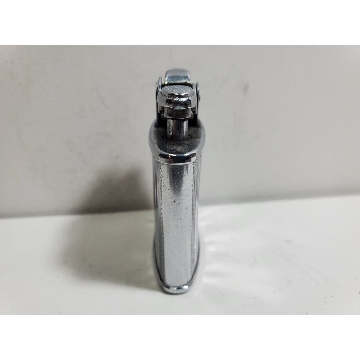 Working Vintage Ronson Art Metal Works Art Deco De-Light Silver Lighter. RARE