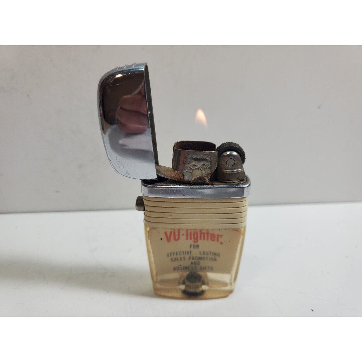 Vintage Working Rare Scripto Vu Lighter Salesman Sample Advertising 5981/29