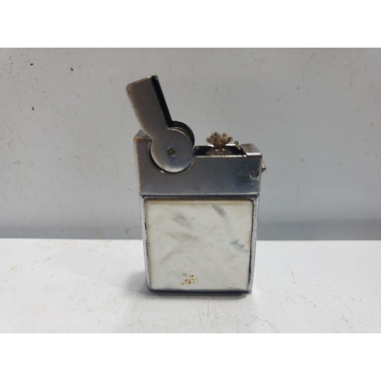 can you bring cigarettes on an international flight How far we've fallen 😔 Commercial airlines in the mid-20th century often treated smoking as a standard part of the travel experience, with some carriers even handing out complimentary cigarettes or small