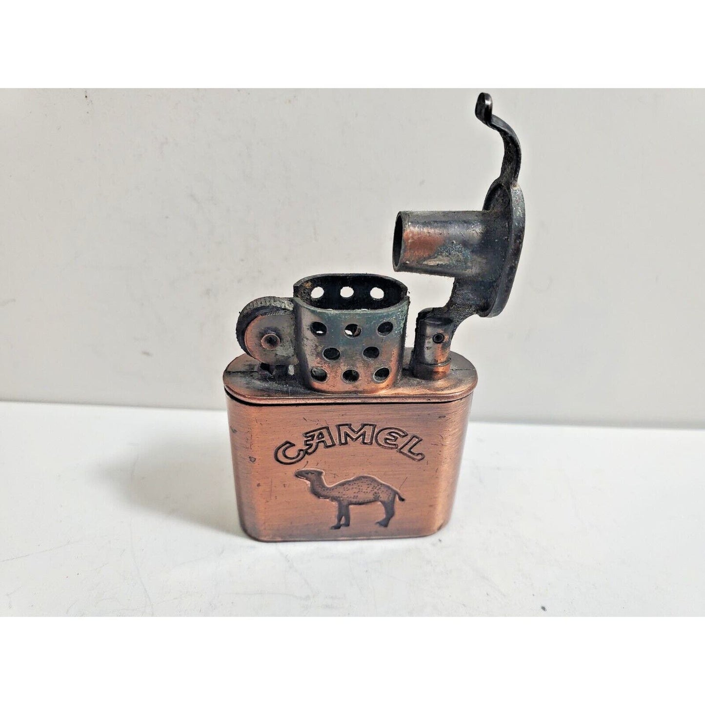 Working Vintage Camel Lift Arm Lighter 90s Promo 6026/27