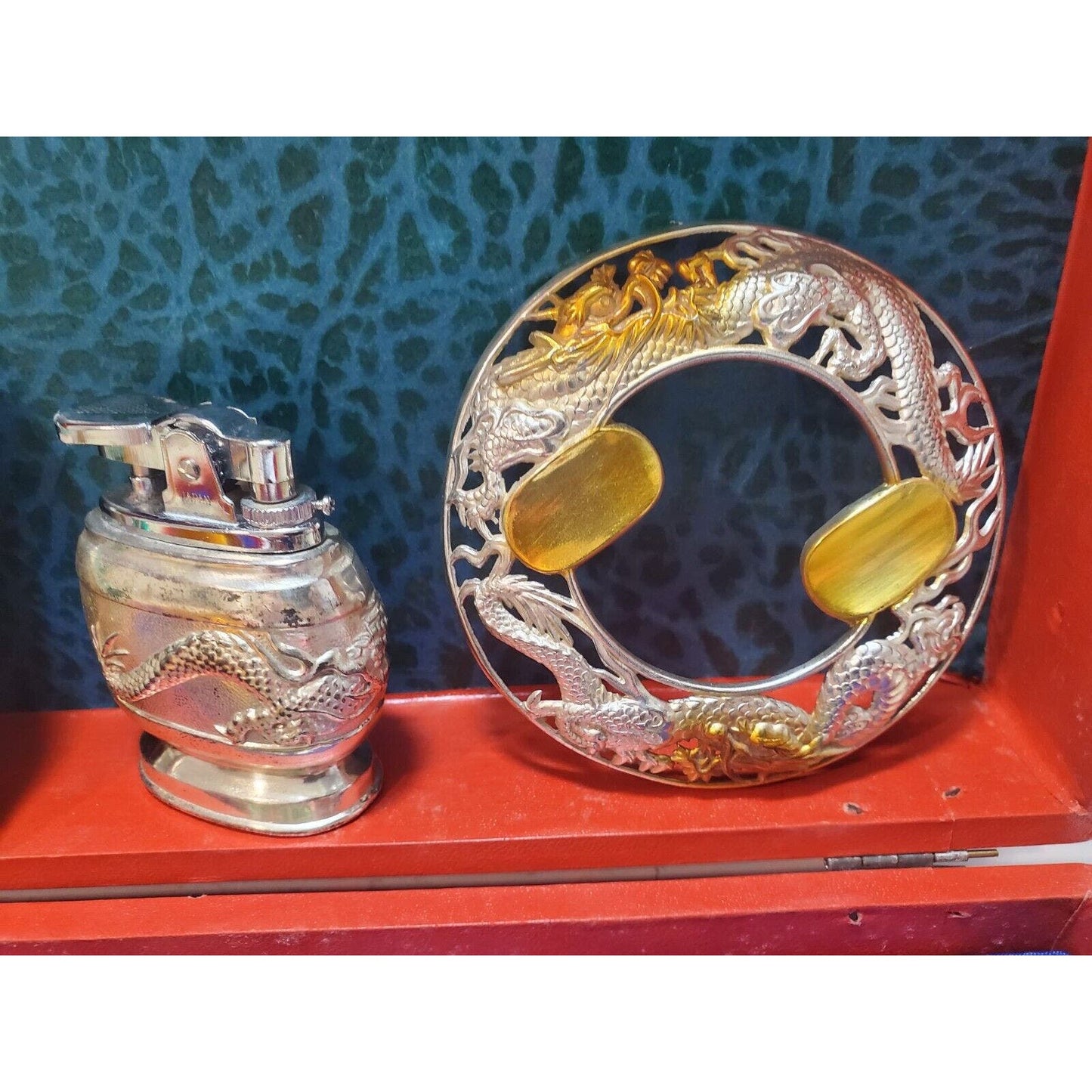 Vintage Japan DRAGON Smoking Set Lighter ,Ashtray and Holder Orig. Box 6294/48