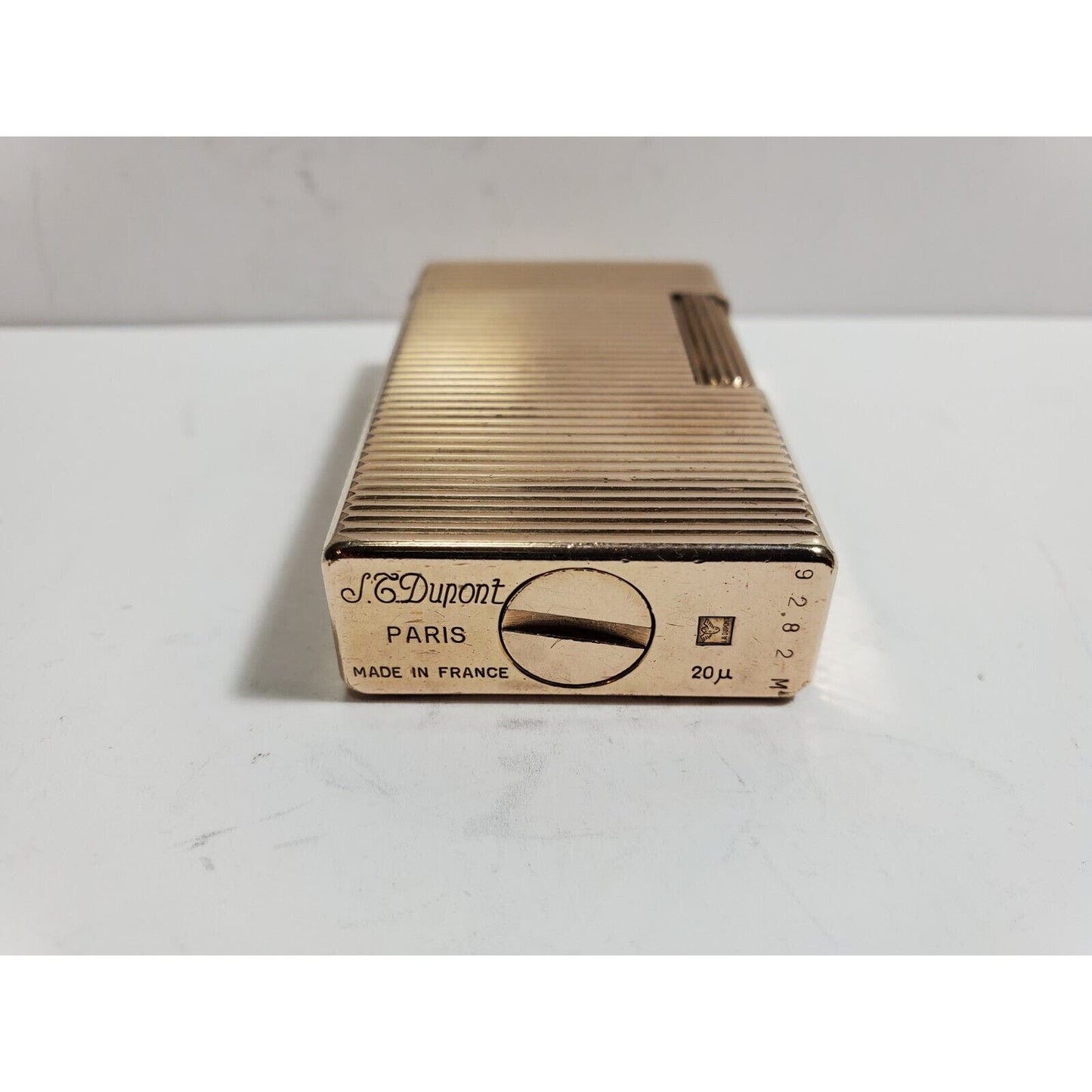 ST Dupont Lighter Line 1 Large- Paris, France- Gold-Plated 20 microns 5768/37